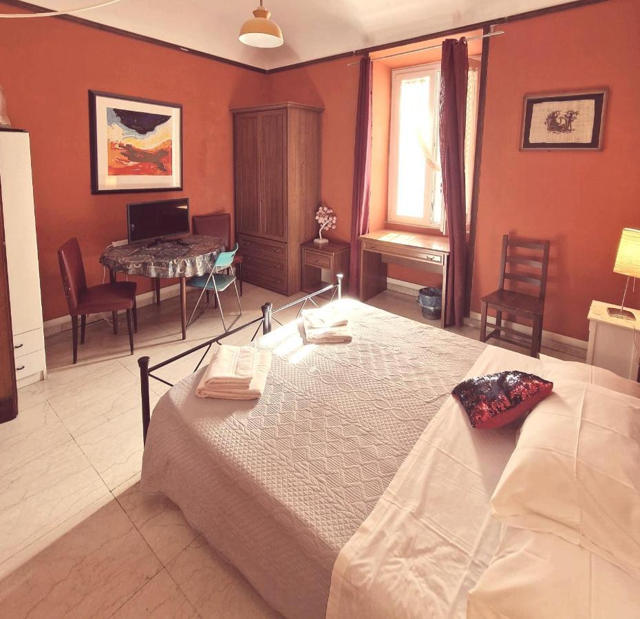 Bed & Breakfast Casa Totti Rom